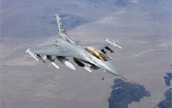 IS bắn rơi MiG-23, Mỹ bán chiến đấu cơ F-16 cho Pakistan