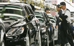 Lo sợ động đất, các hãng xe Nhật Bản tạm ngừng sản xuất