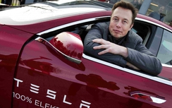 Elon Musk, người thành lập Tesla từng đi xe gì?