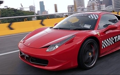 Siêu xe Ferrari 458 GTB làm taxi tại Malaysia