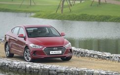 Người tiêu dùng hưởng lợi 30 triệu đồng khi mua Hyundai Elantra