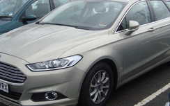 Lỗi đèn pha, Ford Mondeo bị triệu hồi tại Úc