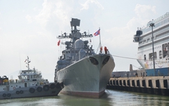 Tàu khu trục chống ngầm Hải quân Nga đến Đà Nẵng