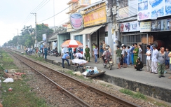 Lao đầu vào tàu hỏa, người đàn ông tử vong tại chỗ