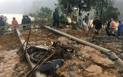Sạt lở núi đè chết hai phu vàng ở Quảng Nam