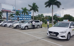 Vì sao hàng chục tài xế taxi trong sân bay Đà Nẵng đình công?