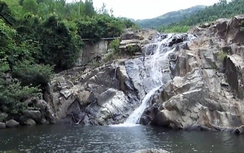 Quảng Nam: Rủ nhau tắm suối, 2 nữ sinh lớp 12 chết đuối