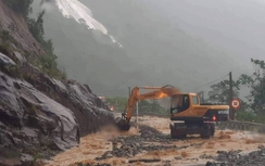 Sạt lở nguy hiểm, đường Nha Trang - Đà Lạt tạm ngưng lưu thông