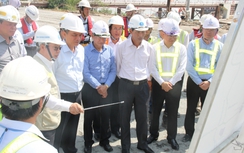 Bộ trưởng Trương Quang Nghĩa kiểm tra cao tốc Bến Lức-Long Thành