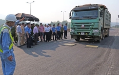 Xử lý 1.248 xe quá tải trên cao tốc Nội Bài – Lào Cai