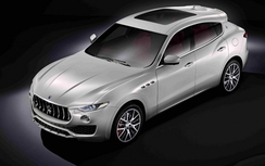 Maserati lần đầu "làm chuyện ấy" với SUV