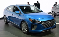 Hyundai nuôi tham vọng đánh bật Toyota bằng 26 mẫu xe "xanh"