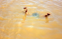 Quảng Bình: Đi tắm suối 2 chị em chết đuối thương tâm
