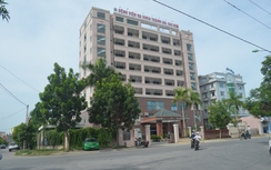 Nghệ An: Cán bộ bệnh viện đình công vì 8 tháng không lương