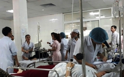 Hơn 40 công nhân Nghệ An nhập viện nghi do ngộ độc