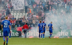 Euro 2016: Croatia bị phạt nặng vì CĐV “quậy”