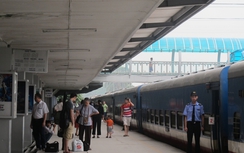 Đường sắt tăng tàu khách Hà Nội – Sài Gòn dịp Tết