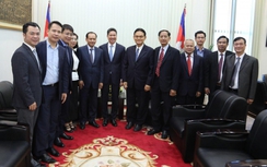 Việt Nam - Campuchia xúc tiến ký kết các hiệp định về vận tải