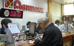Vụ "400 khách hàng mất tiền": Agribank xin lỗi, cam kết đền bù
