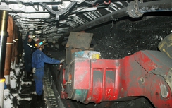 TKV và Than Đông Bắc độc quyền cung cấp than cho điện?