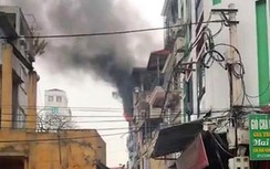 Hà Nội: Lại cháy nhà gần chợ Ngô Sỹ Liên chiều mùng 2 Tết