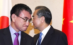 Nhật Bản, Trung Quốc bất đồng về vấn đề đảo Senkaku, Biển Đông