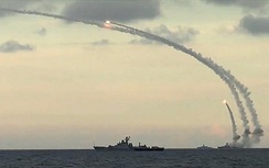 Lo ngại Mỹ tấn công, Nga triển khai hạm đội lớn nhất tới Syria