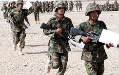 Vì sao Trung Quốc bất ngờ “nhiệt tình” hỗ trợ quân sự Afghanistan?