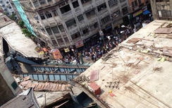 Video hiện trường hỗn loạn vụ sập cầu tại Ấn Độ