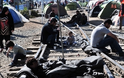 EU phạt nặng nước nào từ chối nhận người tị nạn