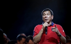 Tân Tổng thống Philippines "dằn mặt" Trung Quốc khi nhậm chức