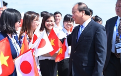 Video: Thủ tướng Nguyễn Xuân Phúc tới Nhật dự Hội nghị G7 mở rộng