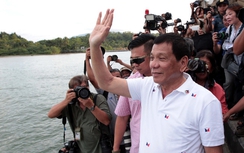 Việt Nam hoan nghênh Tổng thống Philippines trao trả 17 ngư dân về nước