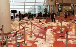 Khách Trung Quốc biến sân bay Jeju thành bãi rác