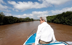 Ngoại trưởng John Kerry bồi hồi trở lại Cà Mau
