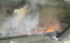 Hoả hoạn trên tàu điện ngầm Seoul, 100 người phải sơ tán