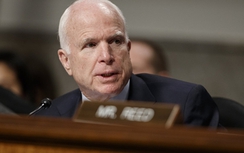 Nghị sĩ McCain chỉ trích Tổng thống Trump vì rút khỏi TPP