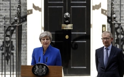 Thiếu ghế Quốc hội, Thủ tướng Anh xoay sở ra sao?