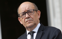 Ngoại trưởng Pháp tức giận vì Mỹ “đá quả bóng Iran” sang Châu Âu