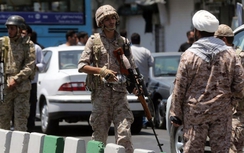 Iran phát hiện 2 khu cất giấu bom, đạn dược nghi của khủng bố