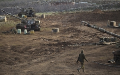 Loạt video xung đột giữa Israel-Iran bùng nổ tại Cao Nguyên Golan