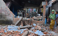 Video: Indonesia hoảng loạn vì hứng thêm động đất mạnh