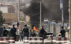 "Mưa" tên lửa nã liên tiếp vào Dinh Tổng thống, khu ngoại giao Afghanistan