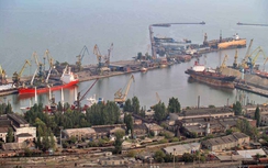 Ukraine bắt giữ tàu hàng 3.000 tấn từ Nga, đáp trả đòn trừng phạt