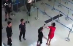 Nữ nhân viên bị đánh ở sân bay: Yêu cầu xử lý nghiêm