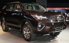 Toyota Việt Nam bất ngờ công bố giá bán Fortuner 2018
