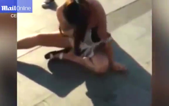 Video: Cô gái bị xé áo, đánh ghen giữa phố