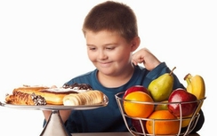Mùa đông, nên và không nên cho trẻ ăn gì?