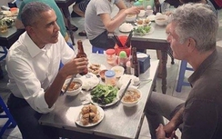 Sau bún chả, ông Obama ăn gì ở Sài Gòn?