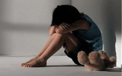 Trầm cảm nặng vì ám ảnh bị xâm hại tình dục từ nhỏ
